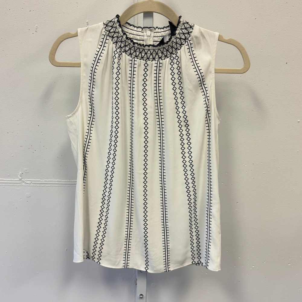 NWT White House Black Market Ecru Embroidered Halter Top Blouse 570330217 Size 0